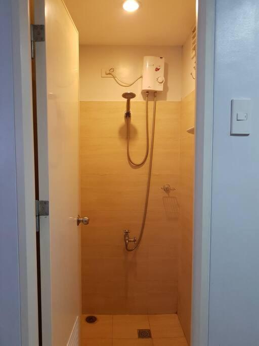 Apartment 1014 La Guardia Flat 2 Near It Park Cebu